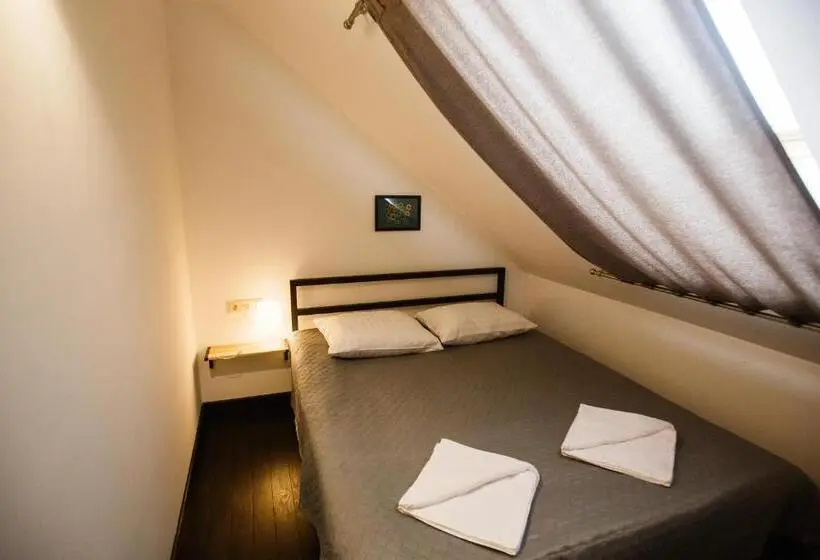 Economy-huone, Nebos Hotel & Restaurant