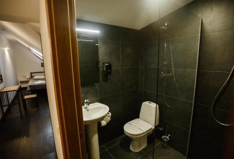 Economy-huone, Nebos Hotel & Restaurant