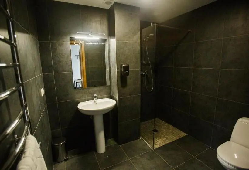 Standard Kolmen Hengen Huone, Nebos Hotel & Restaurant