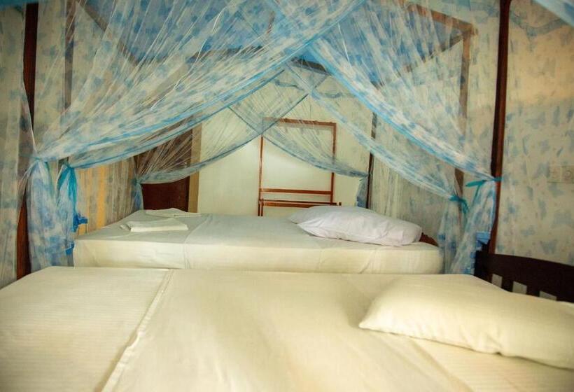 Quarto Familiar, Lake Edge Holiday Inn