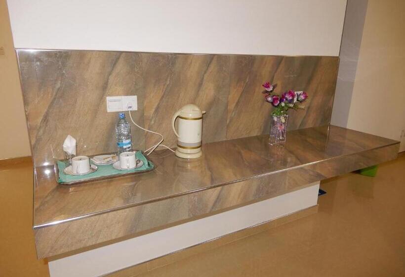 Suite Vista Lago, Lake Edge Holiday Inn