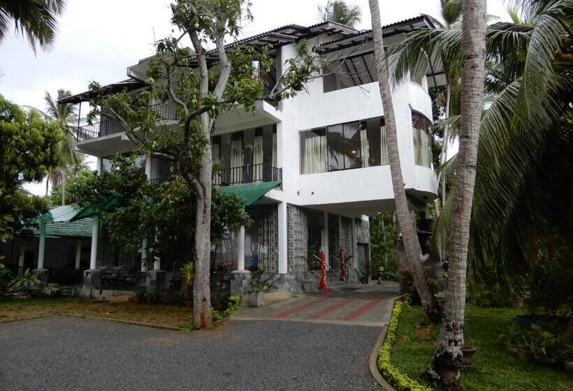 Suite Vista Lago, Lake Edge Holiday Inn