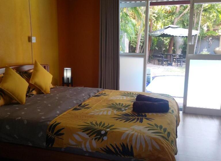 غرفة ديلوكس ثلاثية, Palms Villa