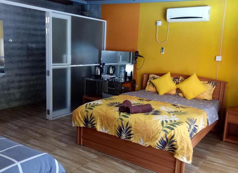 غرفة ديلوكس ثلاثية, Palms Villa