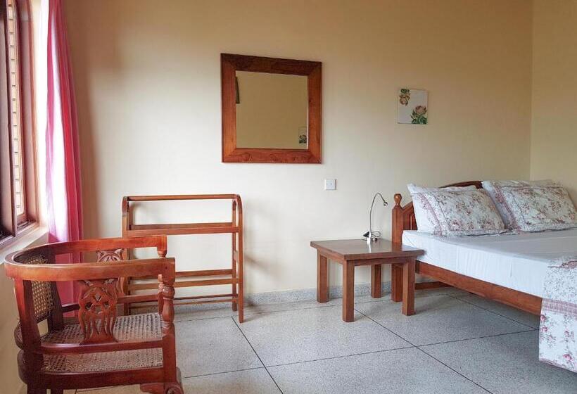 ガーデンビュースタンダードルーム, The Views Kandy 360 Mountain View