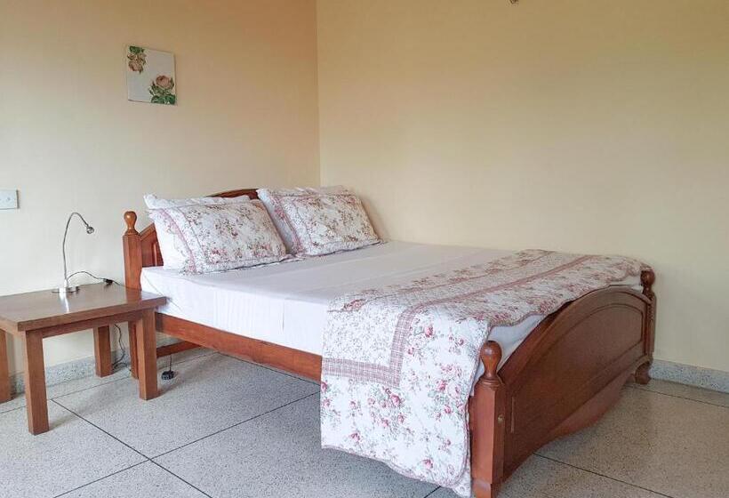 ガーデンビュースタンダードルーム, The Views Kandy 360 Mountain View