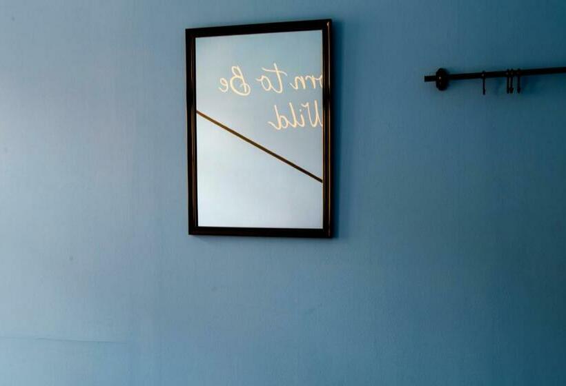 اتاق استاندارد با سرویس بهداشتی مشترک, Hostel Eleven