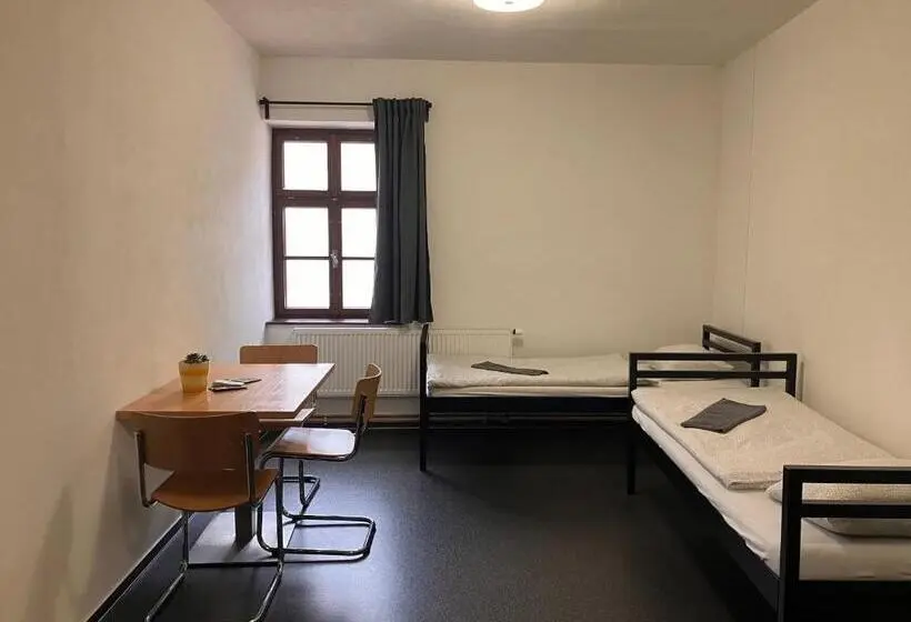 １ベッドルームアパートメント, Hostel Eleven