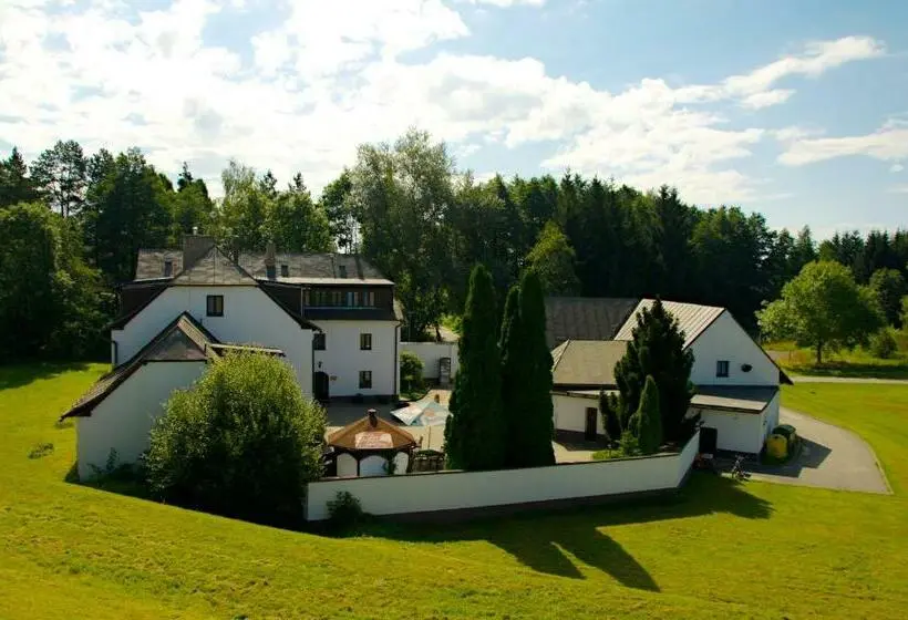 スイート, A Hostinec Tálský Mlýn