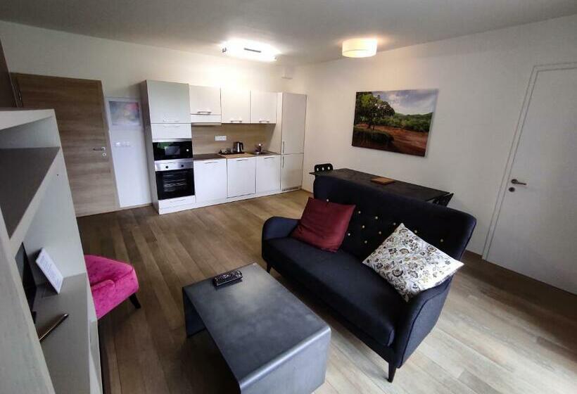 침실 1개 발코니 아파트, Beroun Golf Club