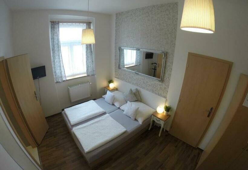 اتاق استاندارد, Grand Tabor