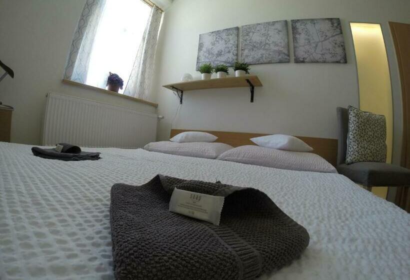 اتاق استاندارد, Grand Tabor