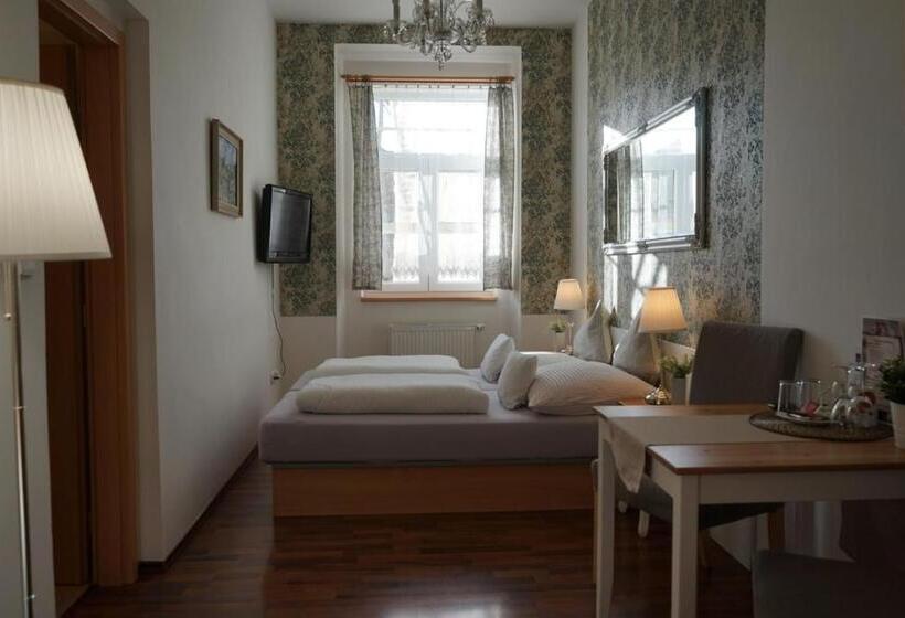 اتاق سوپریور, Grand Tabor