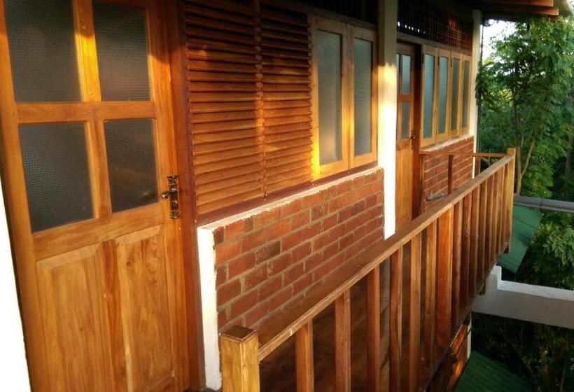 带海景的标准房, Green Hill Cottage