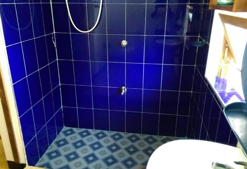 家庭洋房, Green Hill Cottage