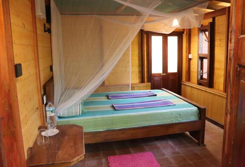 Бунгало Стандарт 2 Спальни, Green Hill Cottage
