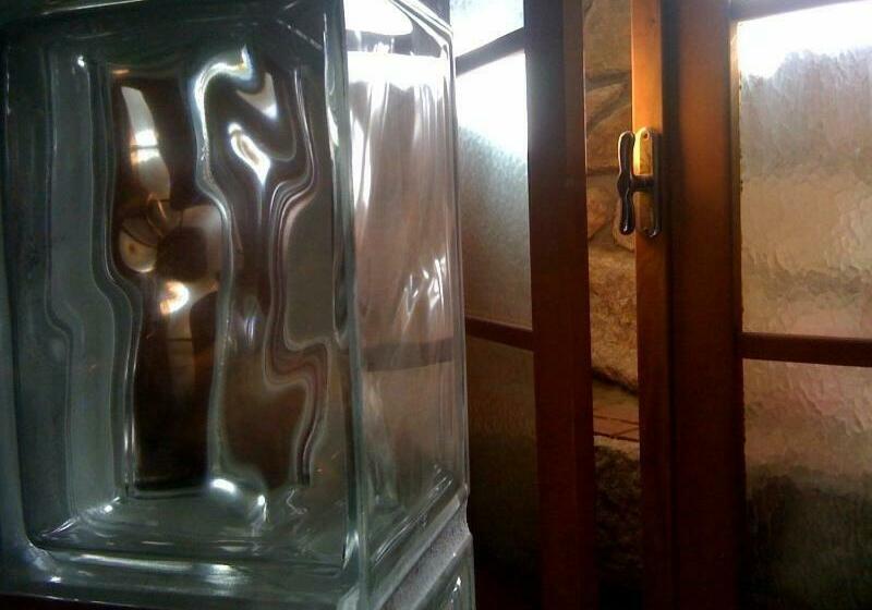 Standard-huone, Line