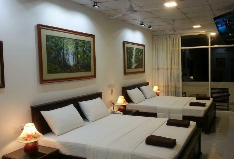 패밀리 룸 바다 전망, Paragon Mirissa