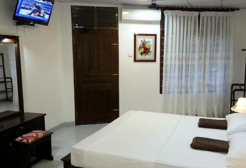 패밀리 룸 가든 전망, Paragon Mirissa