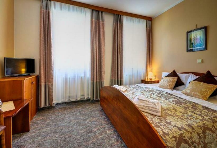 חדר סטנדרט, Pizzeria Istria