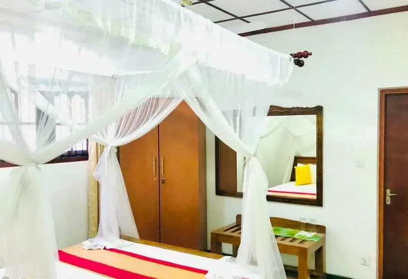 デラックスルーム, Sahana Sri Villa