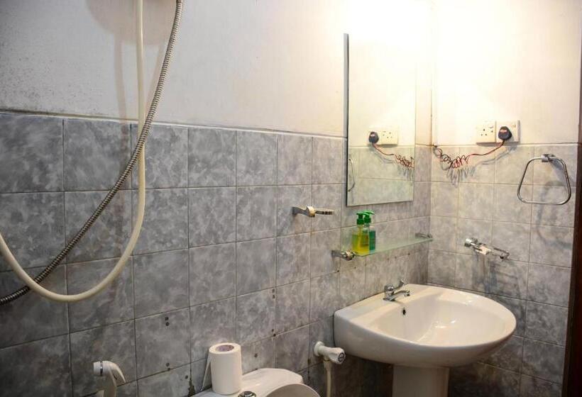 Номер Deluxe, Shanthi Beach Resort