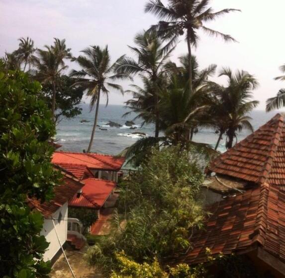 Номер Deluxe, Shanthi Beach Resort