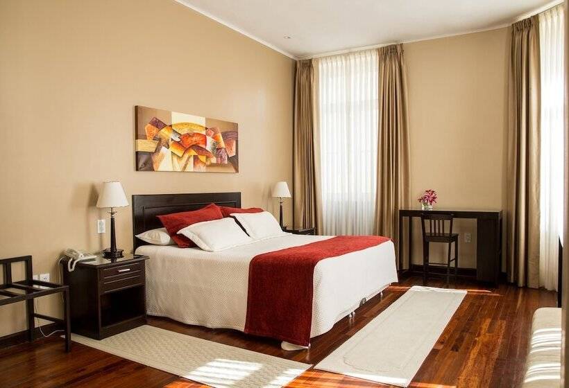 豪华套房, Victoria Plaza