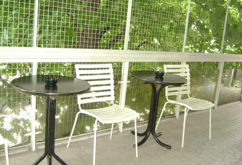 اتاق استاندارد چهارنفره با سرویس بهداشتی مشترک, Palermo Soho Hostel