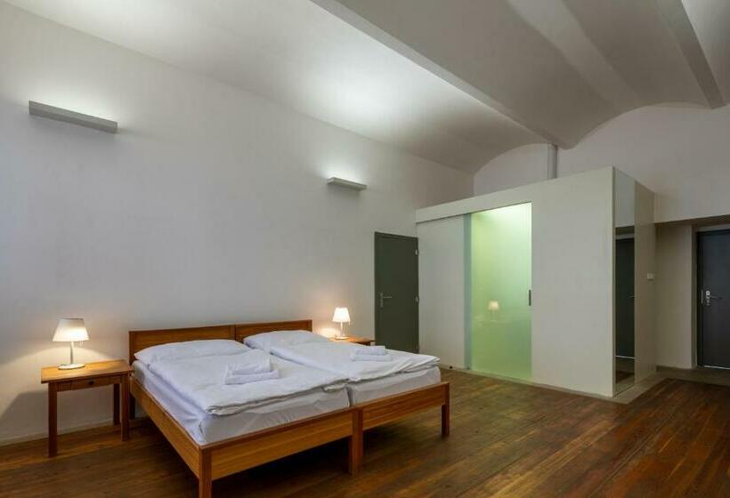 اتاق استاندارد, A Hostel Zámecký Pivovar Litomyšl