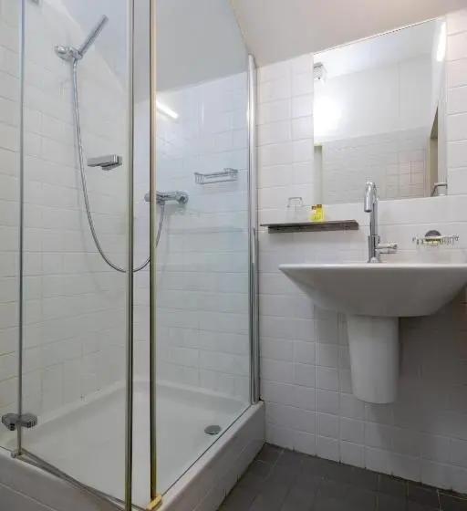اتاق استاندارد یک نفره, A Hostel Zámecký Pivovar Litomyšl