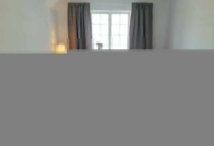 기본 룸 공용 욕실, Efs Höllviksstrand