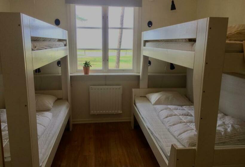 浴室共有スタンダード４人用ルーム, Efs Höllviksstrand