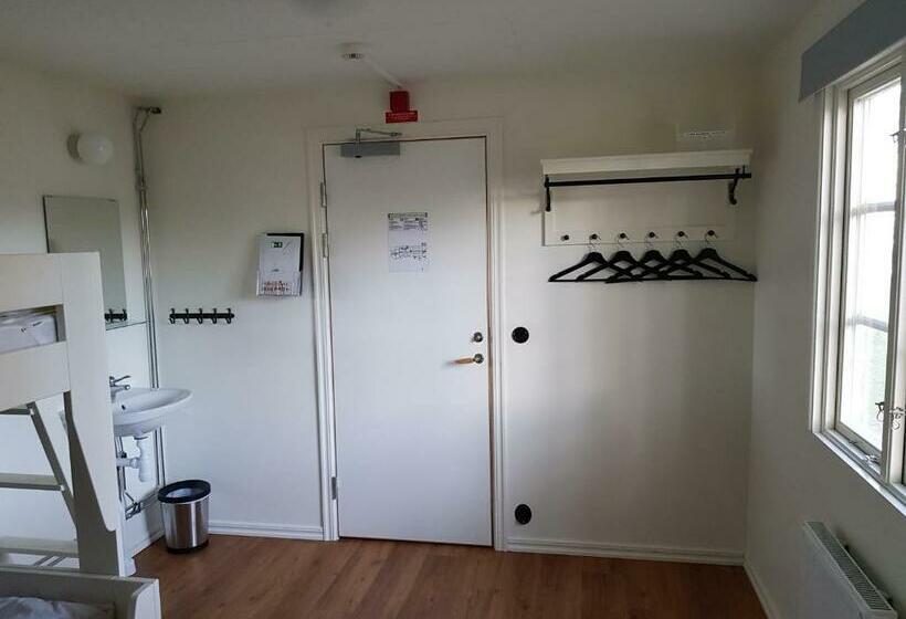 浴室共有スタンダード４人用ルーム, Efs Höllviksstrand