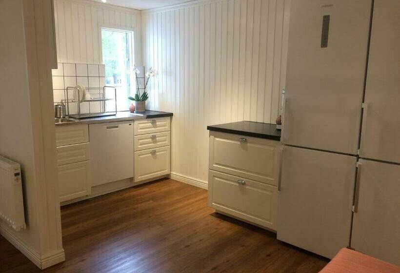 Standard Room Shared Bathroom, Efs Höllviksstrand