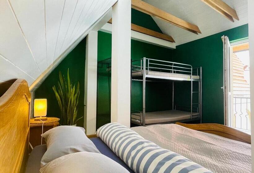 חדר דלוקס עם מרפסת, Mikalo House