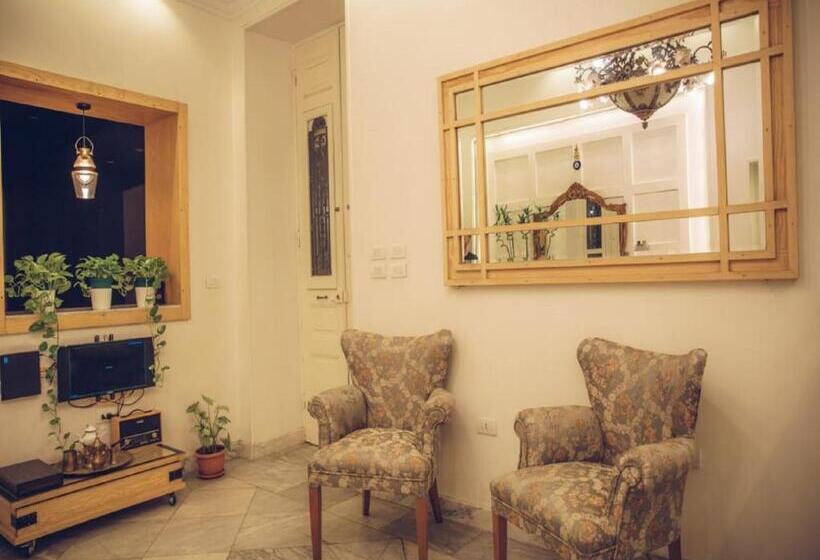 اتاق لوکس, Paris Hotel Cairo