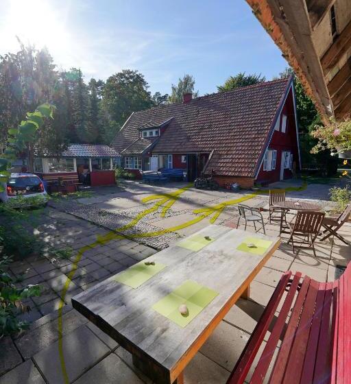 اتاق استاندارد چهار تخته, Skruzdėlynas