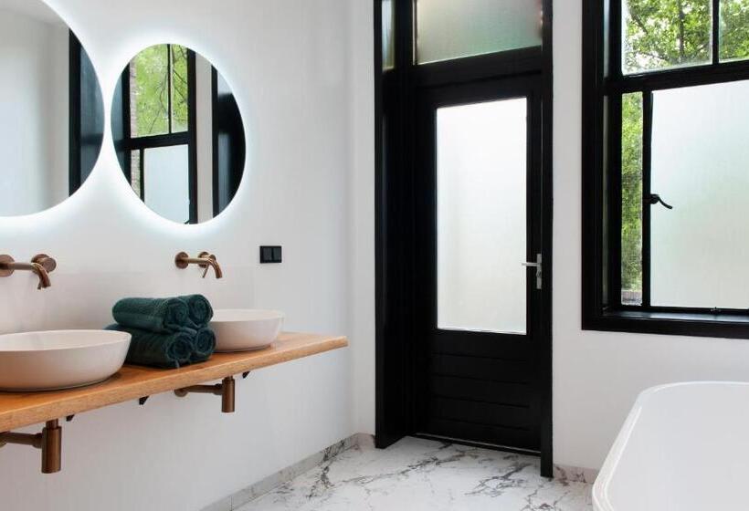 סוויטה, Boutique Hotel De Salon