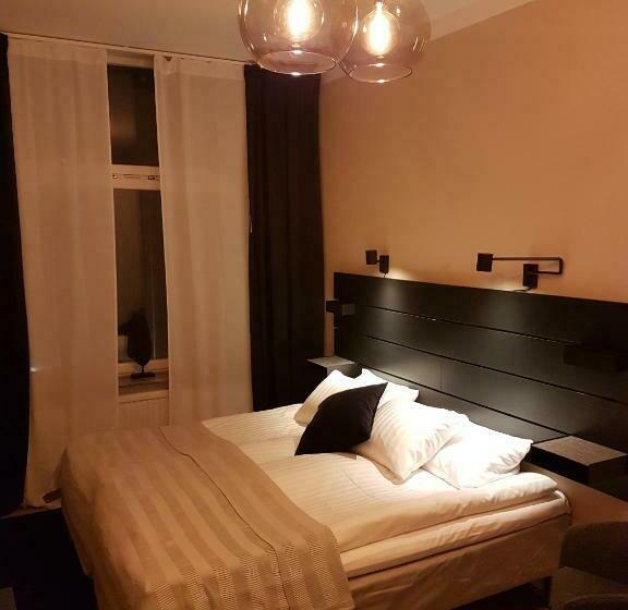 标准间, L Kong Christian