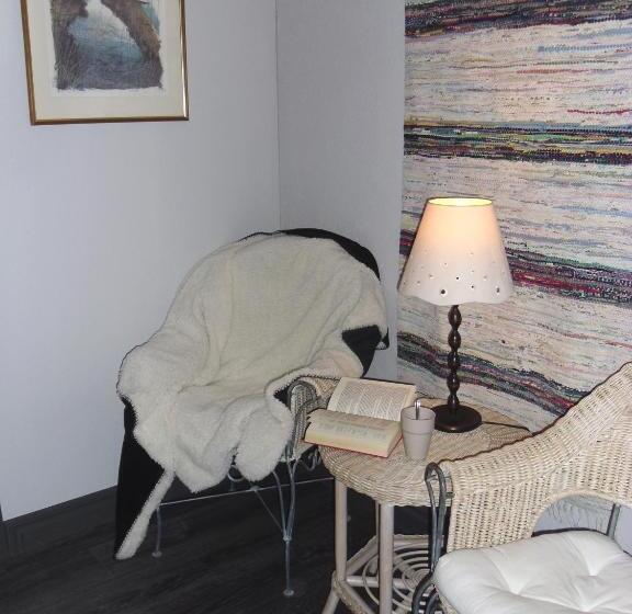 Номер Стандарт, Ekeliden B&b