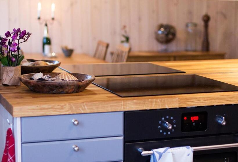 منزل 3 غرف نوم, Everts Sjöbods Bed & Breakfast