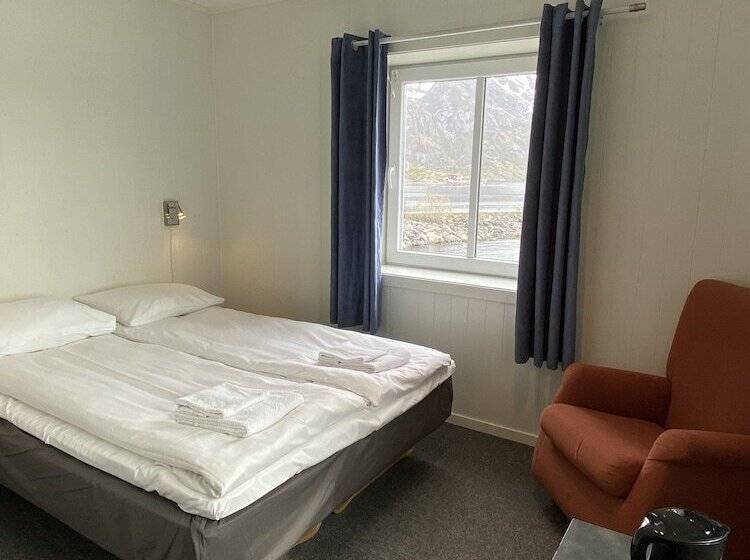 Номер Стандарт, Fast Hotel Henningsvær