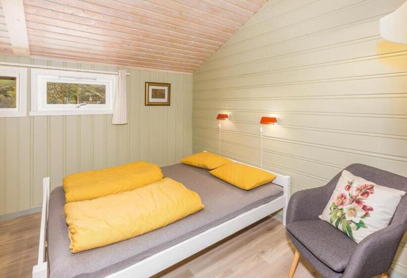 Номер Стандарт Совместная Ванная, Flåm Hostel