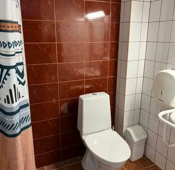 اتاق استاندارد, Hostel Ingeri