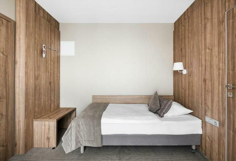 اتاق استاندارد یک نفره, Big Stone