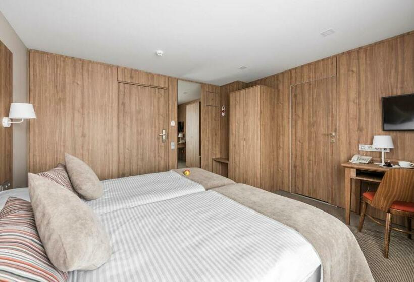 اتاق استاندارد, Big Stone