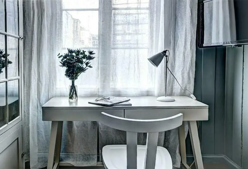 Standard Yhden Hengen Huone, Camillas Hus