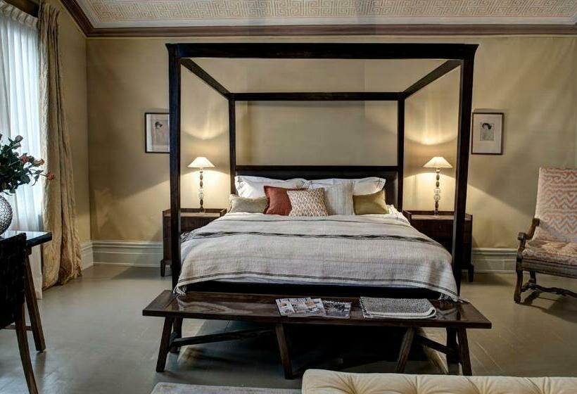 ジュニアスイート, Camillas Hus