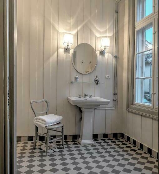 スタンダードルーム, Camillas Hus